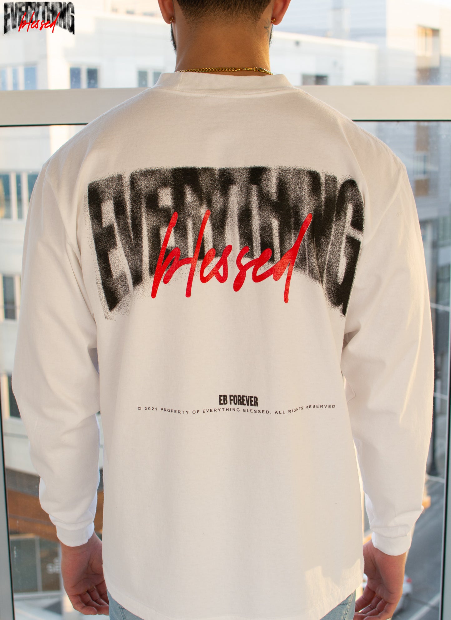 WHITE “SPRAY PAINT LOGO” HEAVYWEIGHT LONG SLEEVE SHIRT