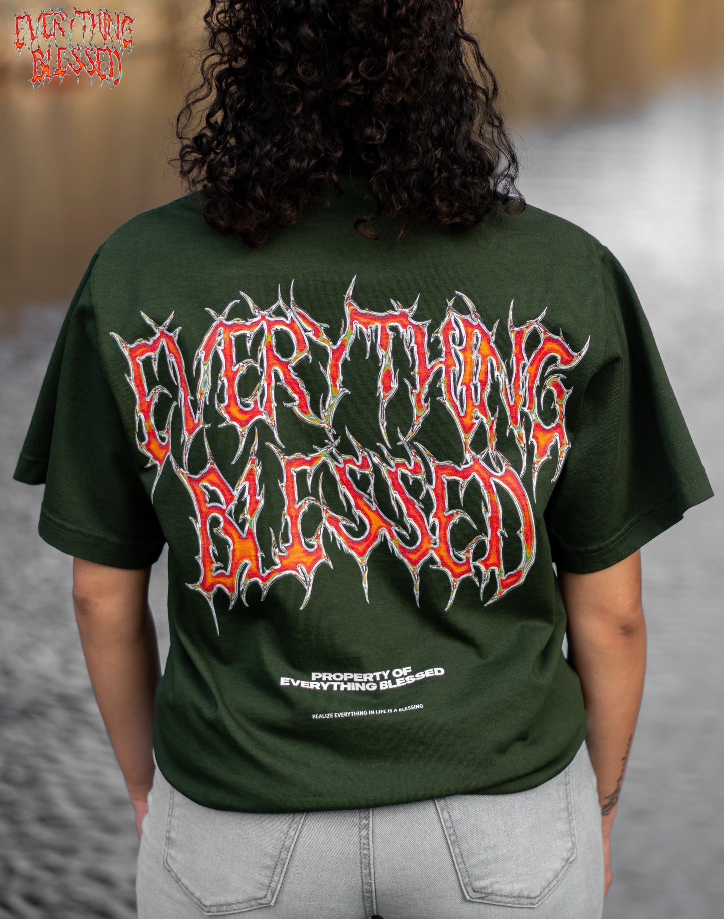 MOSS GREEN RED CHROME LOGO HEAVYWEIGHT T-SHIRT